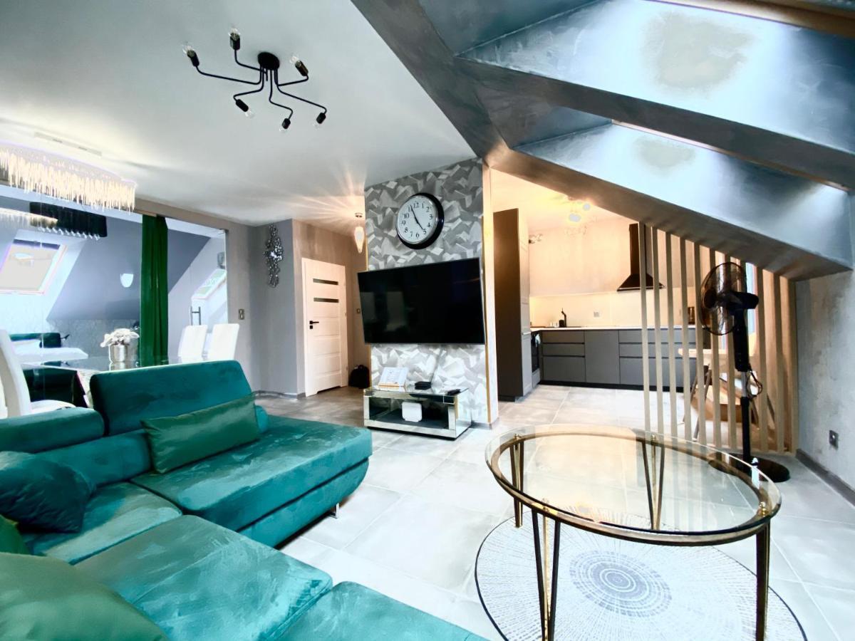 Apartamenty Angielska Grobla Q4Apartments กดัญสก์ ภายนอก รูปภาพ