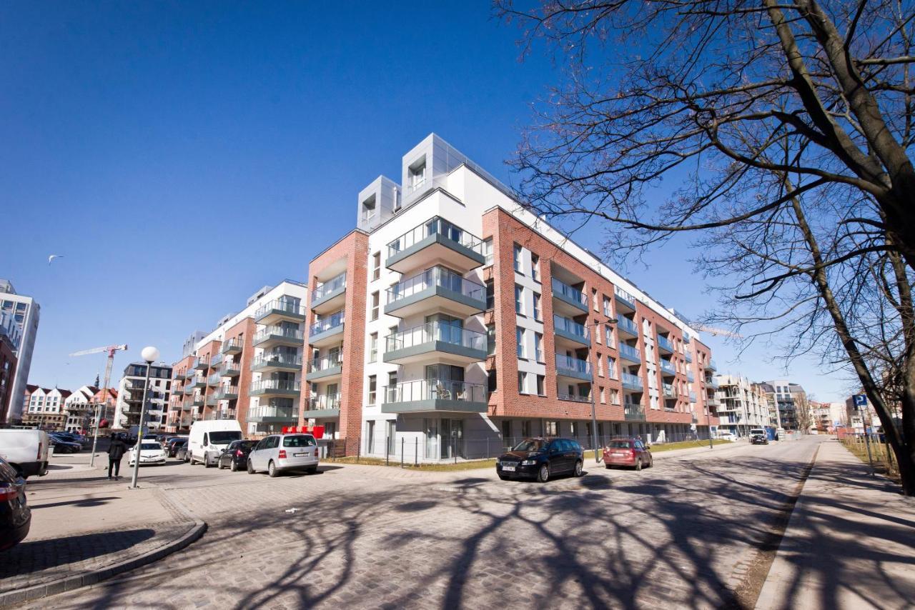 Apartamenty Angielska Grobla Q4Apartments กดัญสก์ ภายนอก รูปภาพ