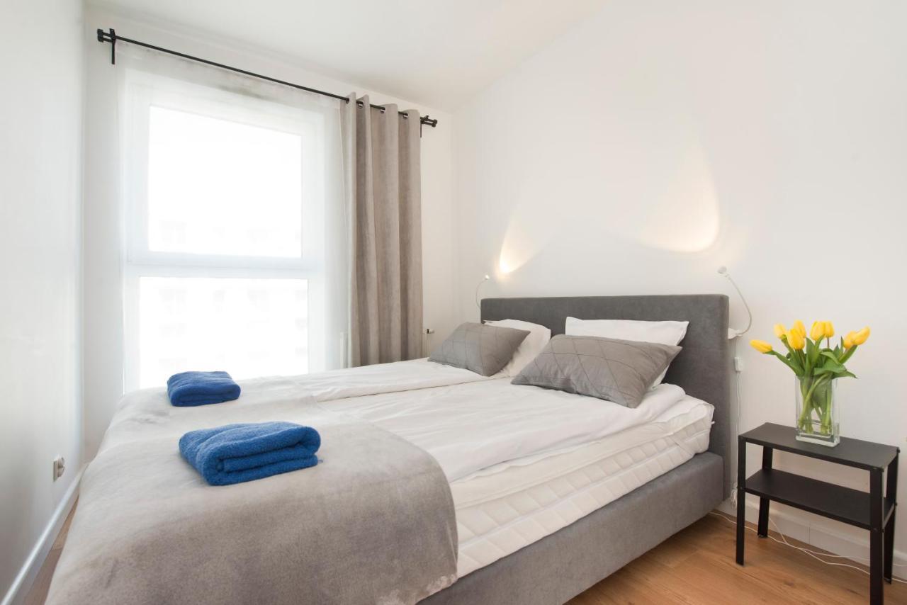 Apartamenty Angielska Grobla Q4Apartments กดัญสก์ ภายนอก รูปภาพ