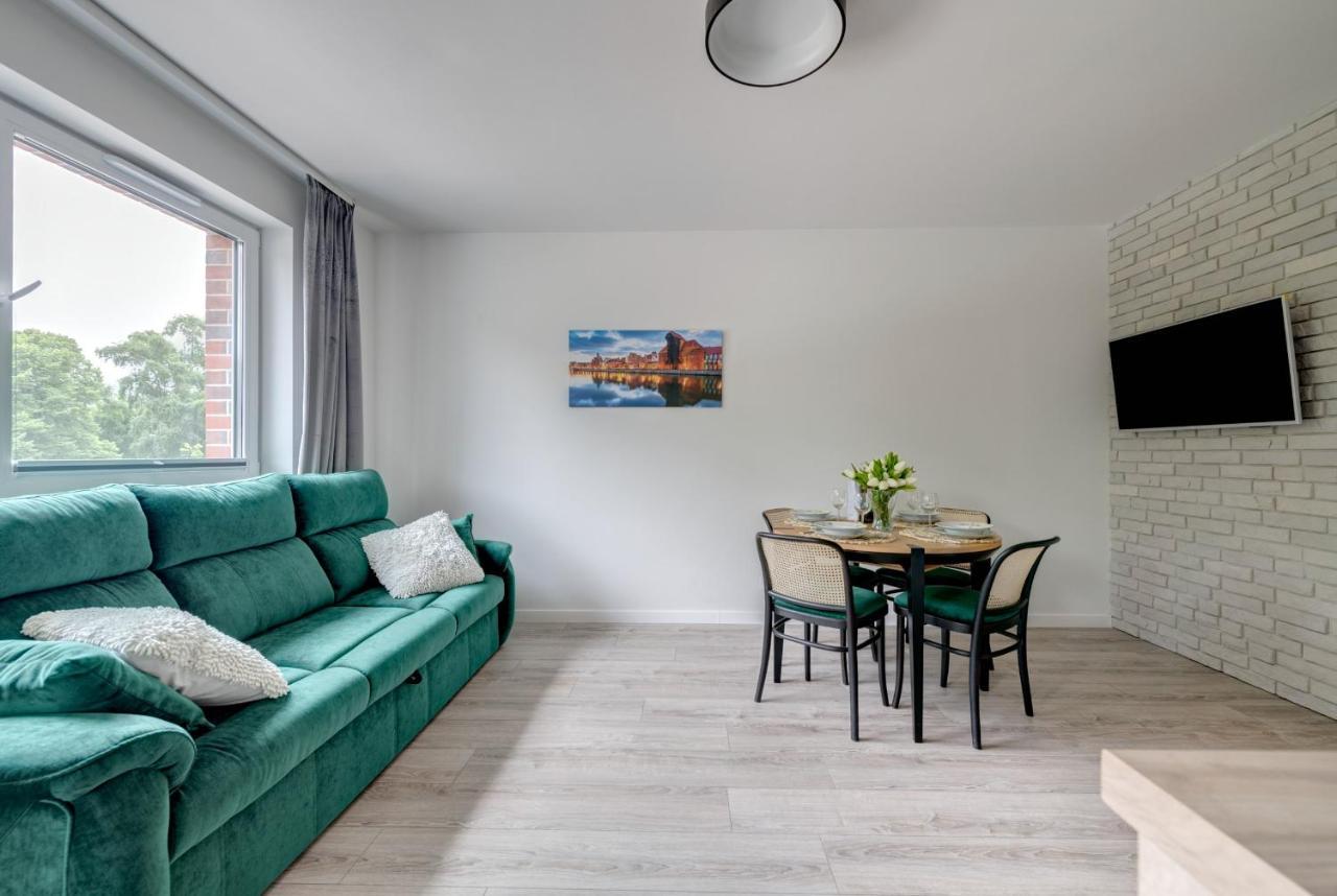 Apartamenty Angielska Grobla Q4Apartments กดัญสก์ ภายนอก รูปภาพ