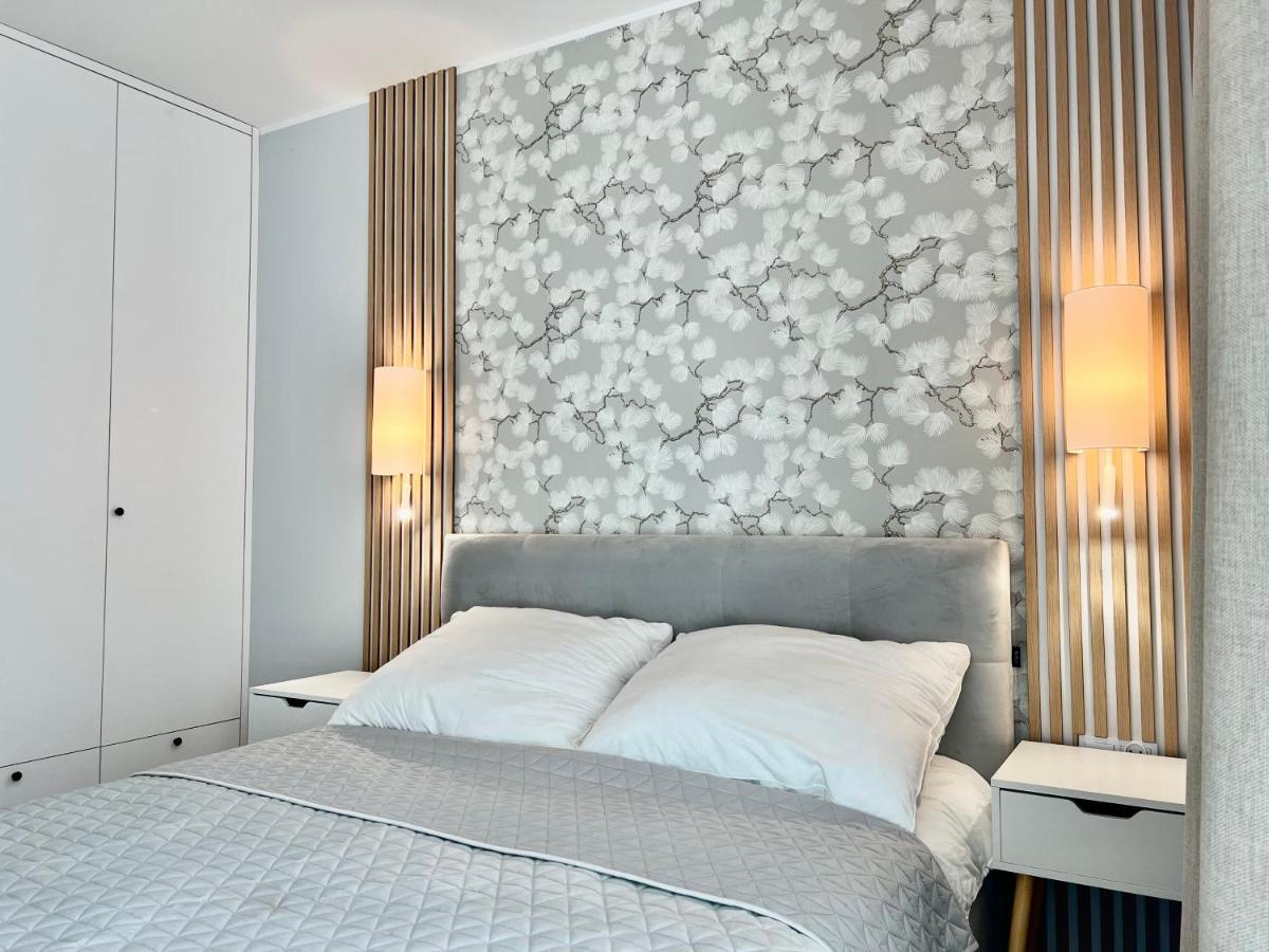Apartamenty Angielska Grobla Q4Apartments กดัญสก์ ภายนอก รูปภาพ