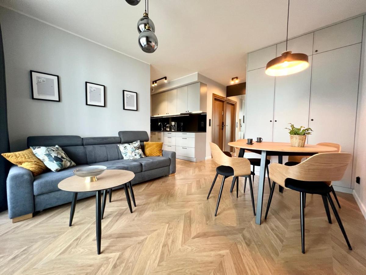 Apartamenty Angielska Grobla Q4Apartments กดัญสก์ ภายนอก รูปภาพ