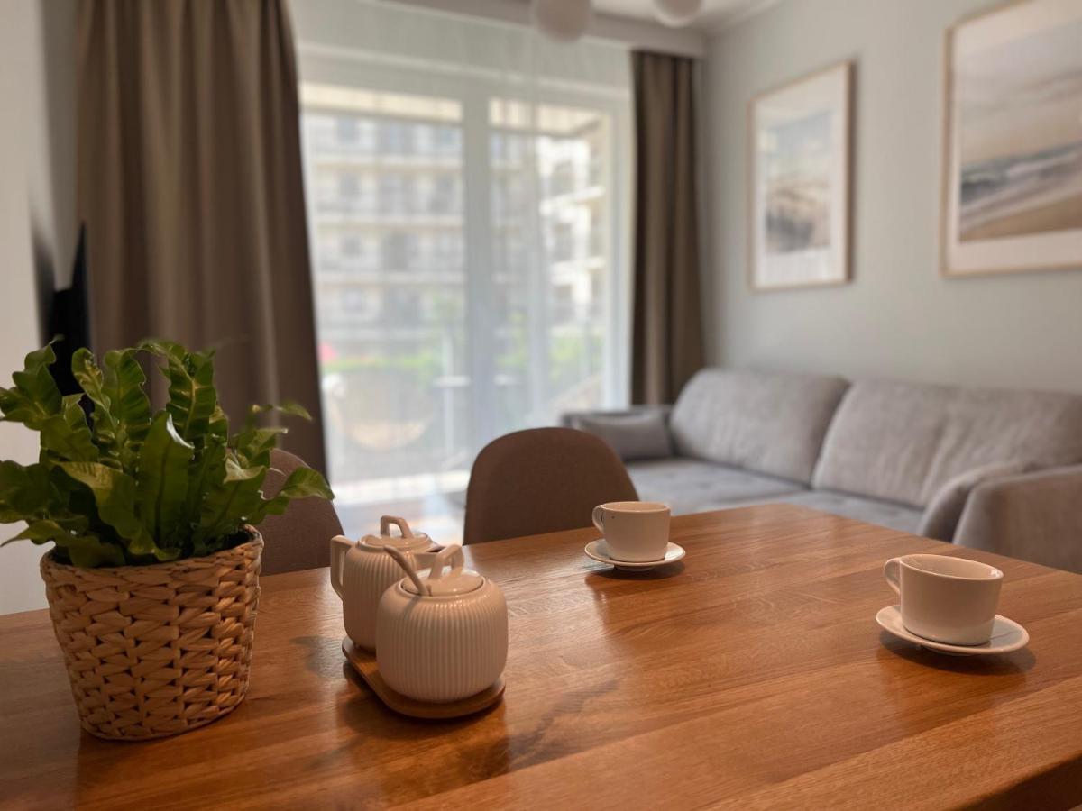 Apartamenty Angielska Grobla Q4Apartments กดัญสก์ ภายนอก รูปภาพ