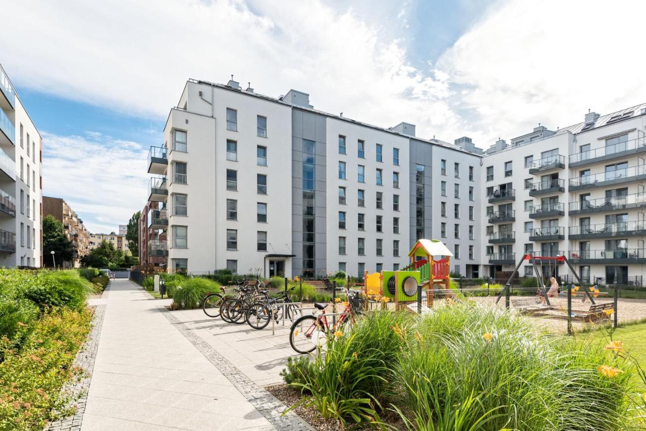 Apartamenty Angielska Grobla Q4Apartments กดัญสก์ ภายนอก รูปภาพ